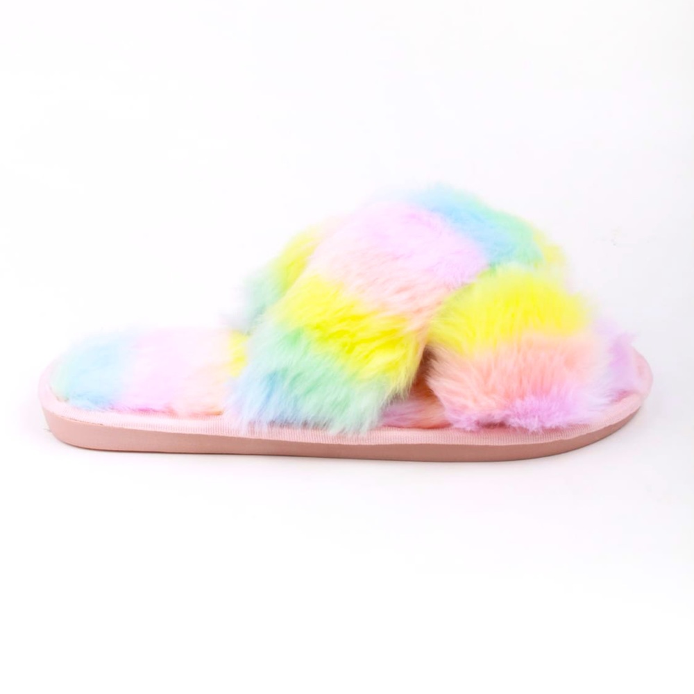 Fluffy Faux Fur Slides